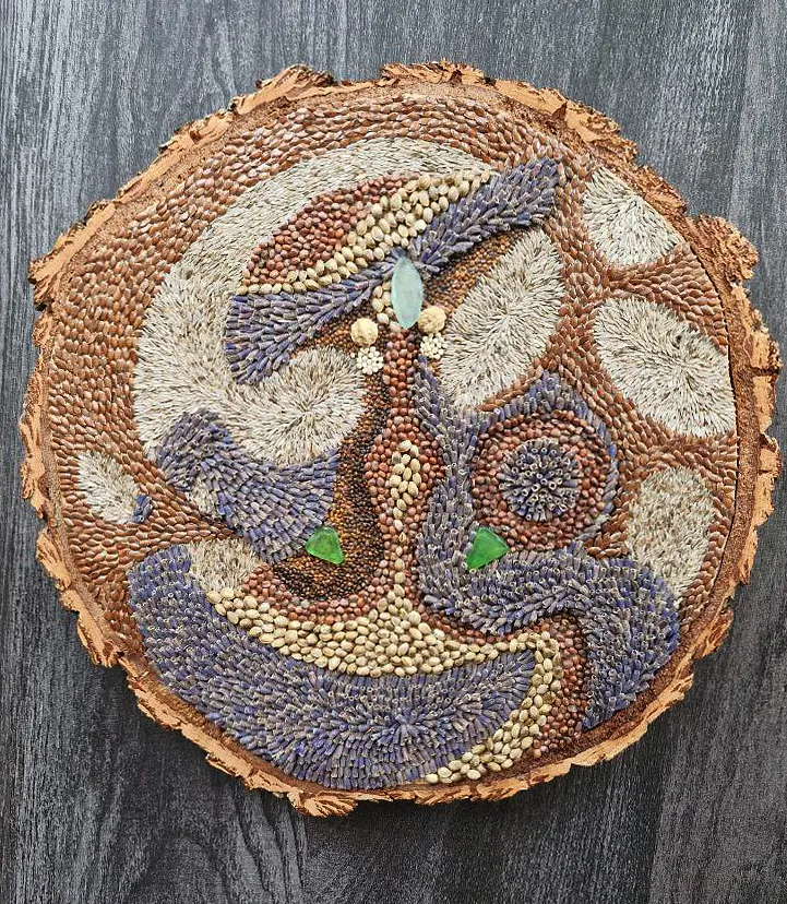 Image of Lavender Lady by Oksana Lopokha, size: Діаметр 25см, made of Tree, seeds, inflorescences, glass, Graphics medium, from Ukraine, part of the Seed mosaic series